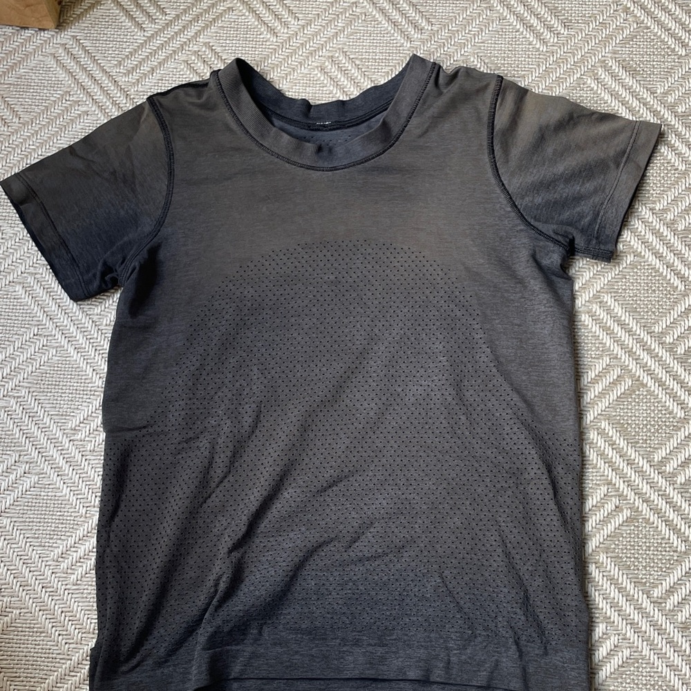 Lululemon Black workout Top